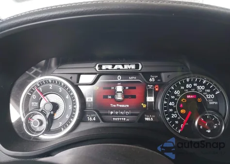 2021 Ram 1500 Laramie 4X4 5'7 Box from USA, damaged, VIN 1C6SRFJT8MN810244